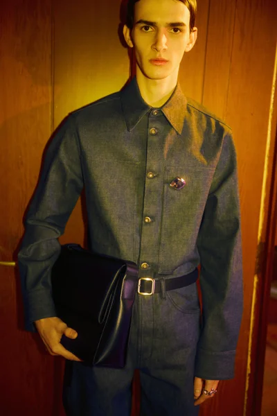 Look 11